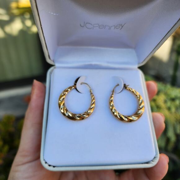 10k Yellow Gold Hoop Earrings Huggie Twisted Rope Puffy Minimalist Quiet Luxury - Picture 9 of 11